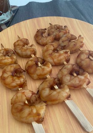 Una foto de Brochetas de langostinos con salsa teriyaki en freidora de aire