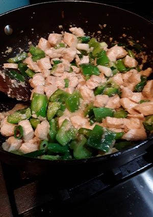 A picture of Jade Chicken stir fry.