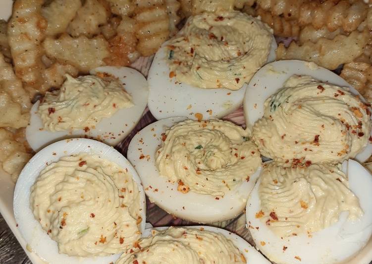 Step-by-Step Guide to Make Homemade Deviled Mayo Eggs