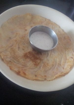 A picture of Plain rava dosa.
