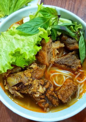 Hình của món Bún bò Huế.
