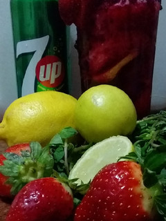 صورة لوصفة مهيتو الفراولة