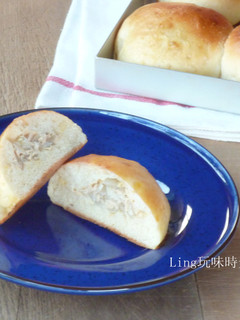 洋蔥鮪魚麵包 的食譜成品照片