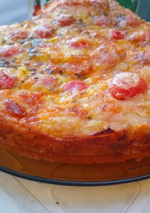 Una foto de Tarta de Fiambre con Tomate Cherry❤️✨🍅🧀🍅😍✨🍅🥰💖😁😀💋💖😊