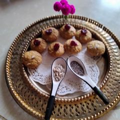 Chia seeds & pineapple flavour Muffins A picture of Chia seeds & pineapple flavour Muffins.