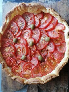 Une photo de Tarte tomate moutarde