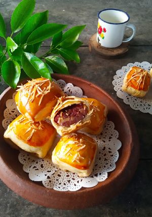 Foto resep Bolen Pisang Keju Praktis