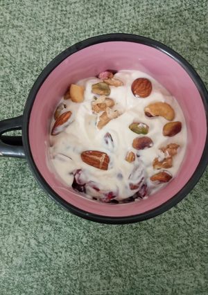 صورة لوصفة رمان بالقشطه والمكسرات