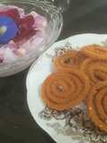 Dabeli flavoured Chakli with leftover Potatoes