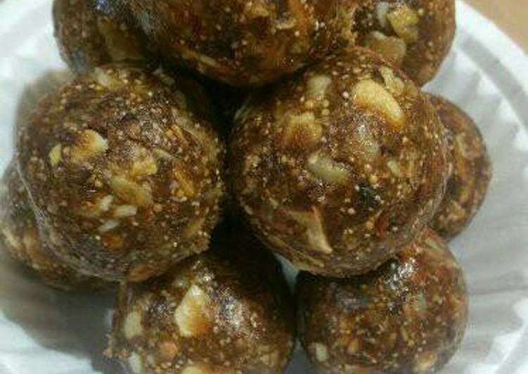 Simple Way to Make Super Quick Homemade Homemade Protein Balls
