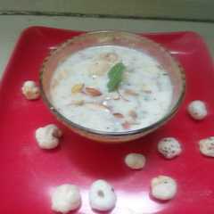 A picture of मखाने की खीर (Makhane ki kheer recipe in Hindi).