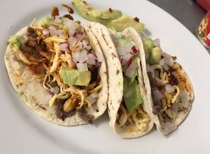 Una foto de Tacos de pollo de Puebla
