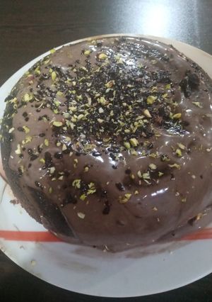عکسی از دستور کیک شکلاتی بدون فر