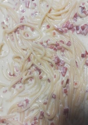 Una foto de Espaguetis carbonara