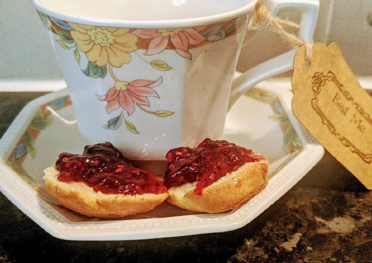 How to Prepare Super Quick Homemade Mad Hatters Mini English Tea Party Scones 🐇☕🎈🎉🎊🕕⌛