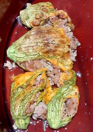 Une photo de Fleurs de courgettes farcies