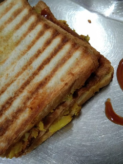 A picture of Bread toast.