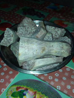 A picture of Boiled arrowroot.