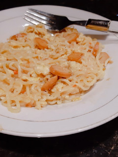A picture of Egg & Sausage Noodles.