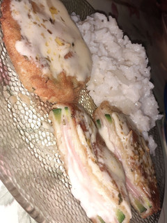 Una foto de Milanesas de zapallito, rellenas de jamón y queso