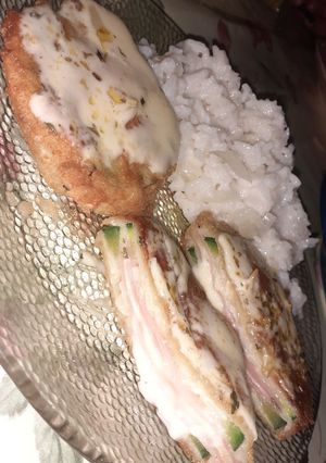 Una foto de Milanesas de zapallito, rellenas de jamón y queso