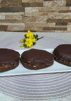 Una foto de Salchijor - Alfajor de salchichón