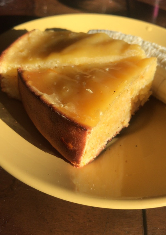 Una foto de Budín de naranja húmedo