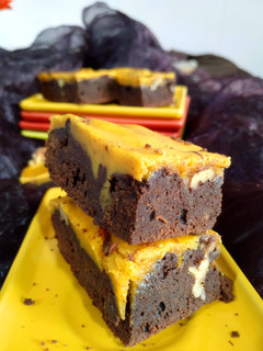 Una foto de Brownie de chocolate y crema de calabaza