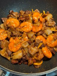Hình của món Tôm rang thịt siêu tốn cơm 😋.