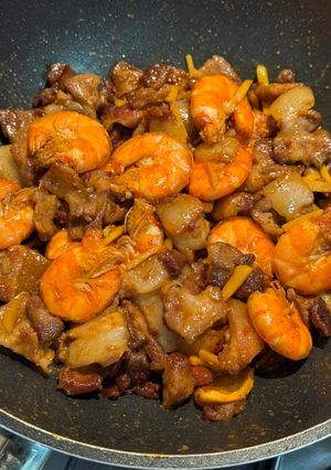 Hình của món Tôm rang thịt siêu tốn cơm 😋.