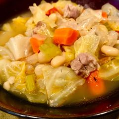 A picture of Simple Cabbage & Bean Soup with Pork.