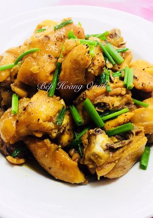 Hình của món Gà Kho Tiêu.