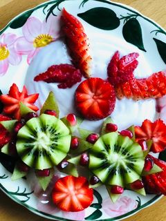 Kiwi Erdbeeren Bowl Rezepthauptbild