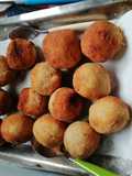 Croquetas de arroz, con pollo y panceta