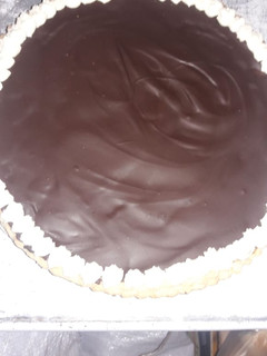 Una foto de Tarta de dulce de leche y chocolate