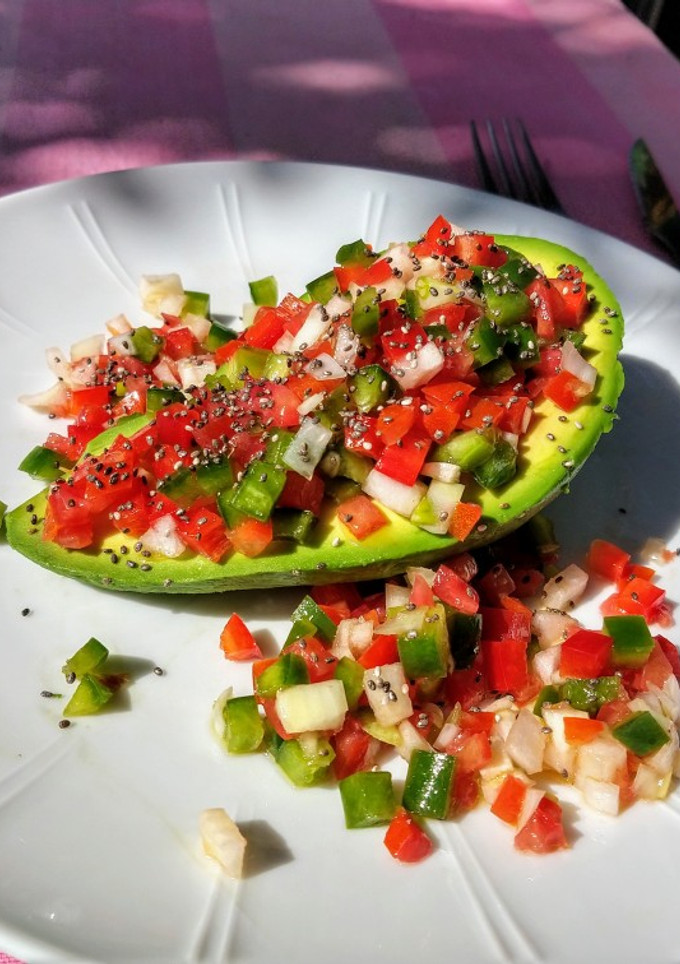Una foto de Aguacates rellenos