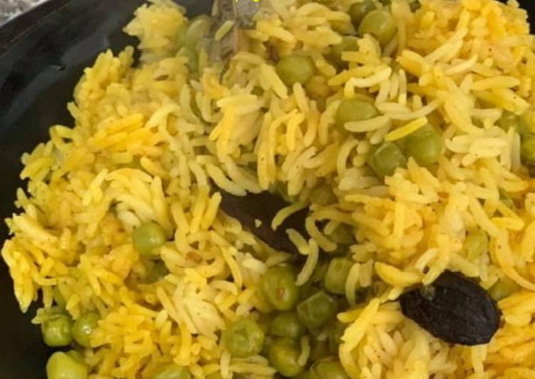 How to Prepare Homemade Matar Pulao