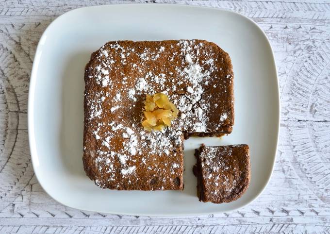 Sticky Gingerbread Blondies