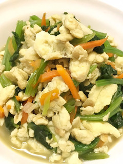 👩🏻🍳菠菜炒蛋-家常便當菜 的食譜成品照片