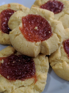 Una foto de Ojitos de dulce membrillo Fácil