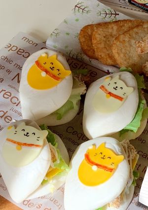 招財貓炸雞刈包 的食譜成品照片