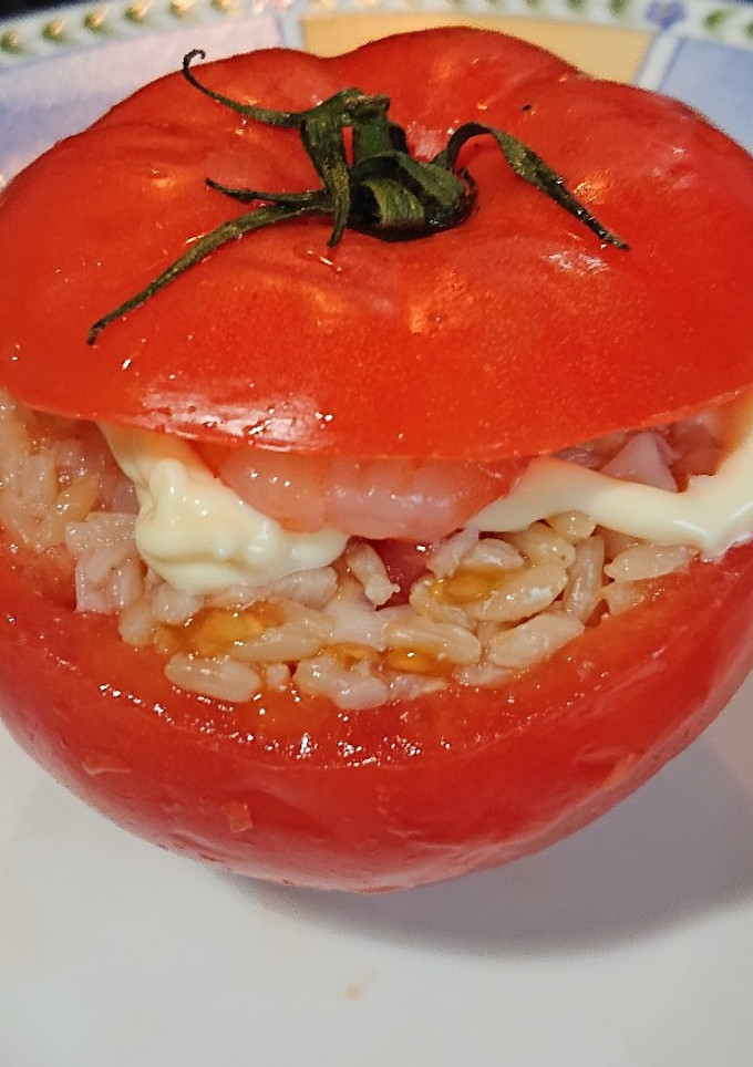Una foto de Tomate rellenao 🍅🍅