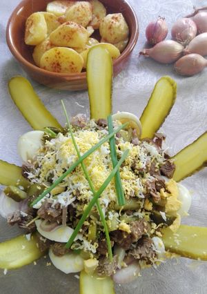 Una foto de Ensalada de carne