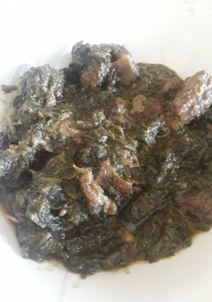 A picture of Spinach with meat.