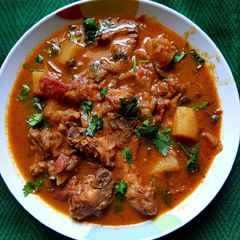 A picture of Chicken curry.