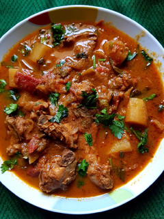 A picture of Chicken curry.