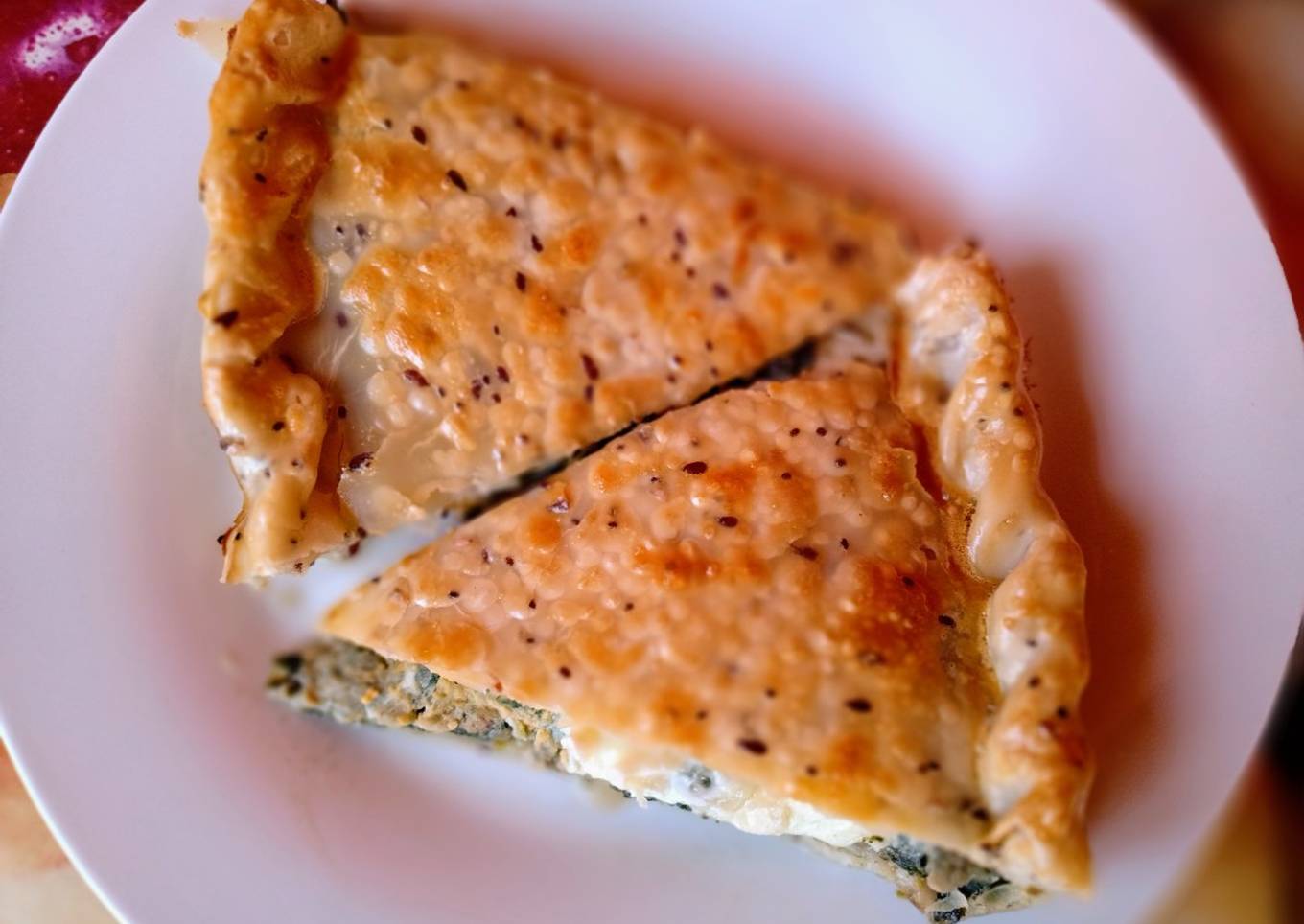Pascualina de carne molida y espinaca