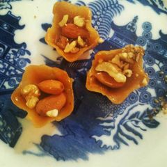 A picture of Mini Jaggery cups.