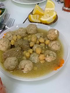 صورة لوصفة مثوم الدجاج بصوص بيضاء