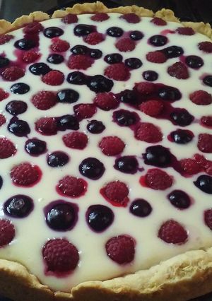 Una foto de Kuchen arándano frambuesa